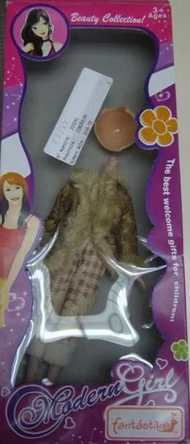 Пластиковые куклы