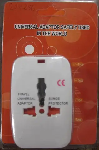Дорожный адаптер «Travel Universal Adapter»