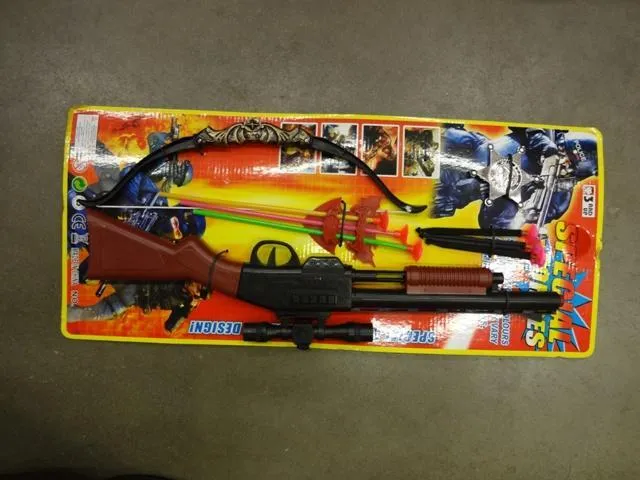 Toy shooting set