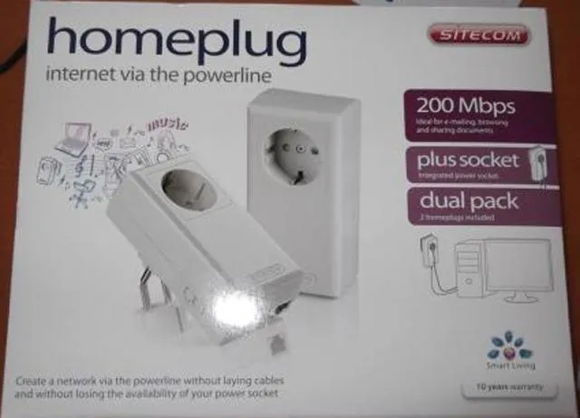 Adaptor plug for home network