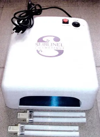 UV manicure lamp