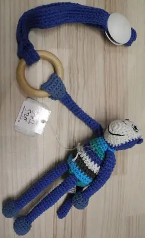 Игрушка для автокресла