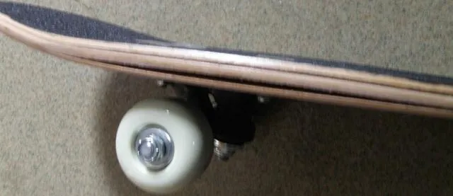 Skateboard