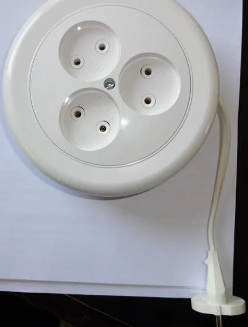 Cable reel