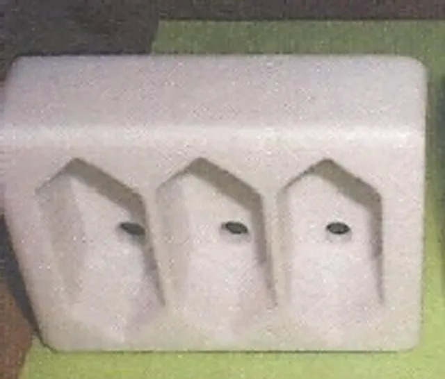 Socket adaptor