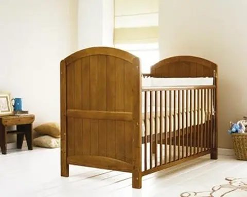 Детская кроватка «Stratford Cot Bed»