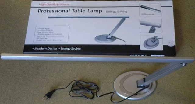 Table lamp