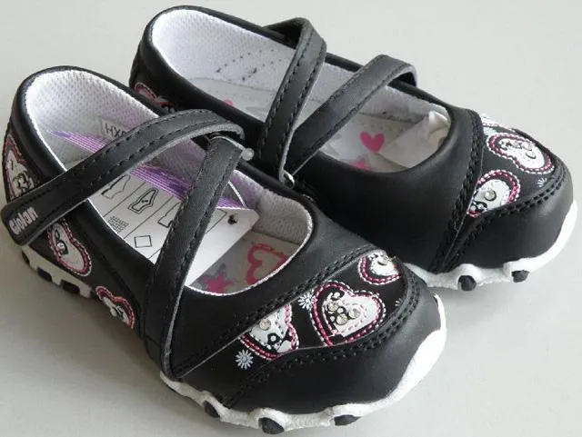 Girls' shoes