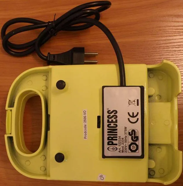 Sandwich toaster